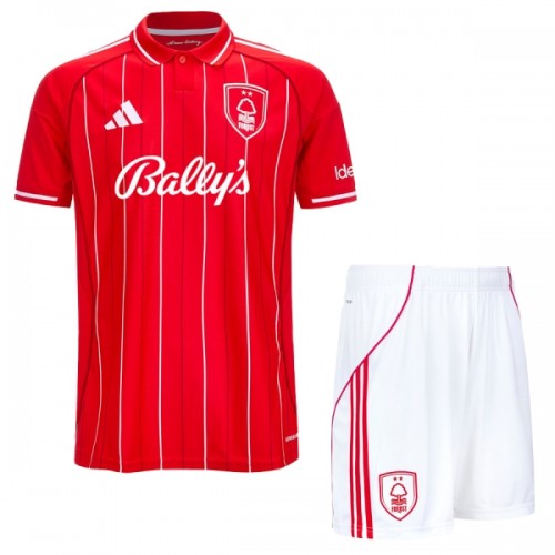 Virallinen Fanipaita + Shortsit Nottingham Forest Kotipelipaita 2025-26 - Lasten Virallinen Fanipaita + Shortsit Nottingham Forest Kotipelipaita 2025-26 - Lasten